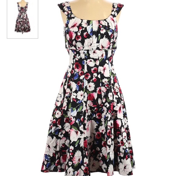White House Black Market Dresses & Skirts - White House Black Market Dress Floral Flare Pleated 4